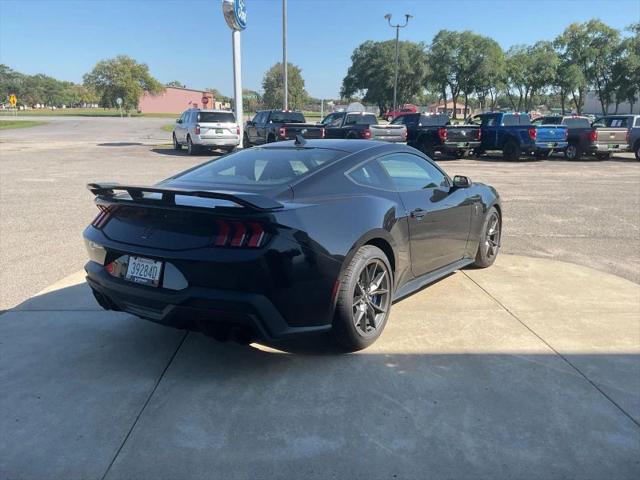 2025 Ford Mustang Dark Horse Fastback