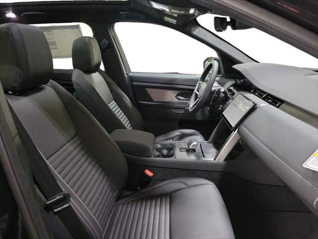 2025 Land Rover Discovery Sport Dynamic SE