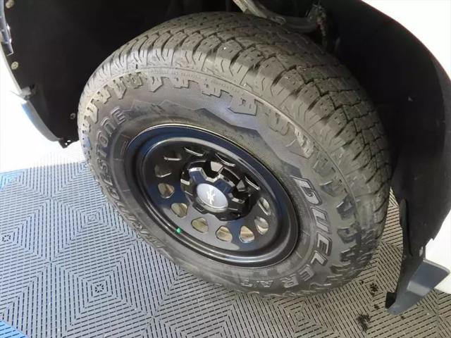 2022 Chevrolet Silverado 1500 4WD Crew Cab Short Bed WT