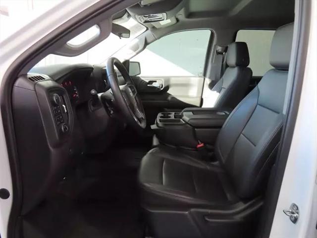 2022 Chevrolet Silverado 1500 4WD Crew Cab Short Bed WT