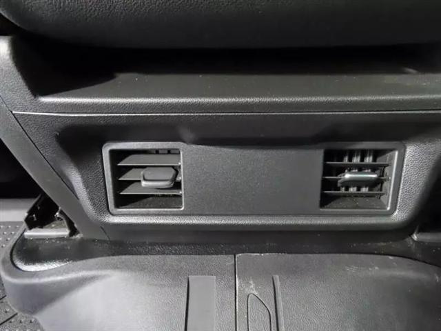 2022 Chevrolet Silverado 1500 4WD Crew Cab Short Bed WT