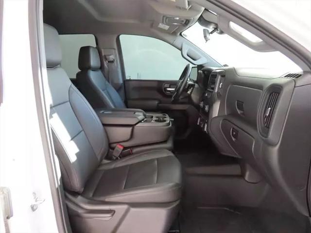 2022 Chevrolet Silverado 1500 4WD Crew Cab Short Bed WT
