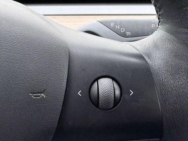 2021 Tesla Model 3 Standard Range Plus Rear-Wheel Drive