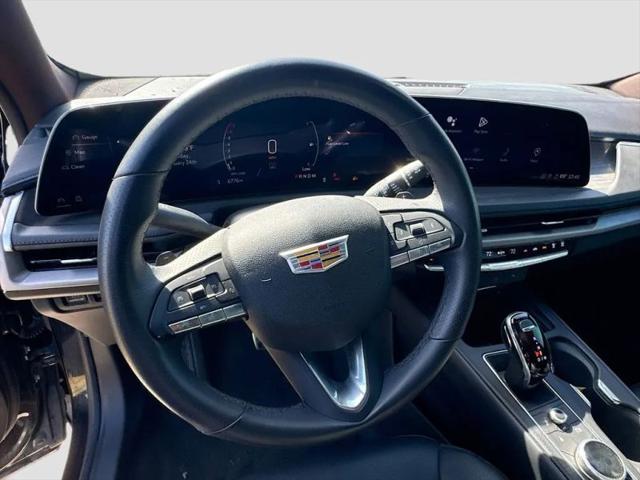 2024 Cadillac XT4 FWD Sport