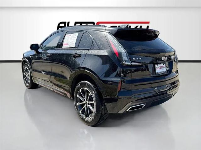 2024 Cadillac XT4 FWD Sport