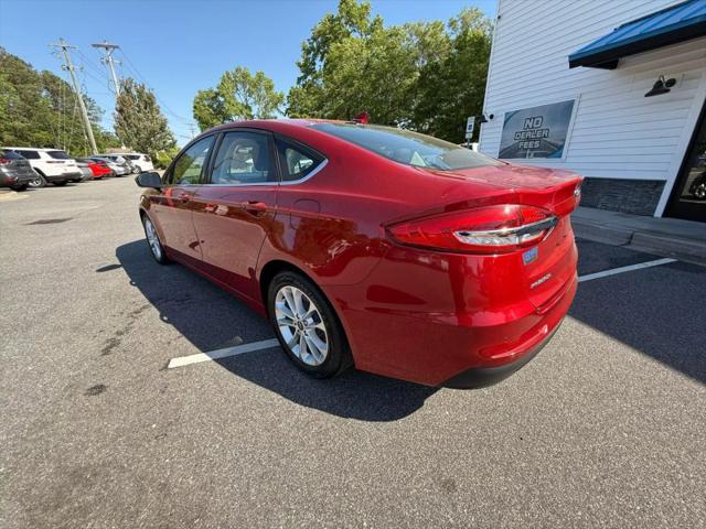 2020 Ford Fusion SE