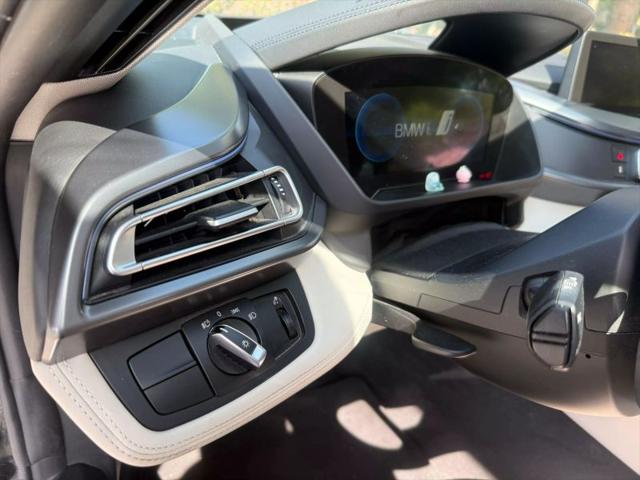 2016 BMW i8 Base