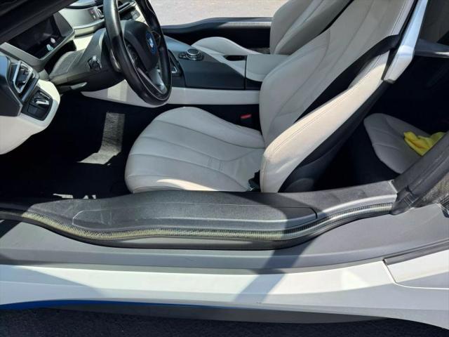 2016 BMW i8 Base