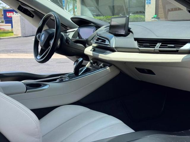 2016 BMW i8 Base