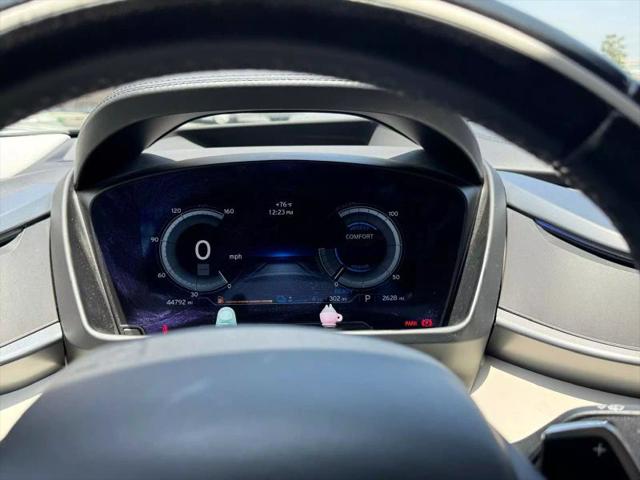 2016 BMW i8 Base