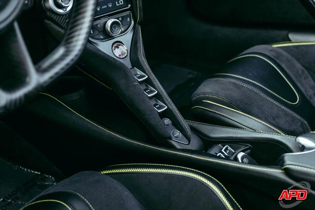 2020 McLaren 720S Performance