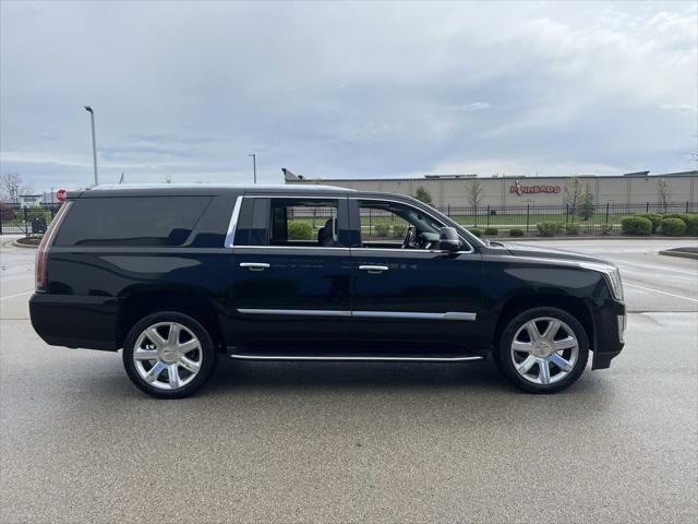 2020 Cadillac Escalade ESV 4WD Luxury