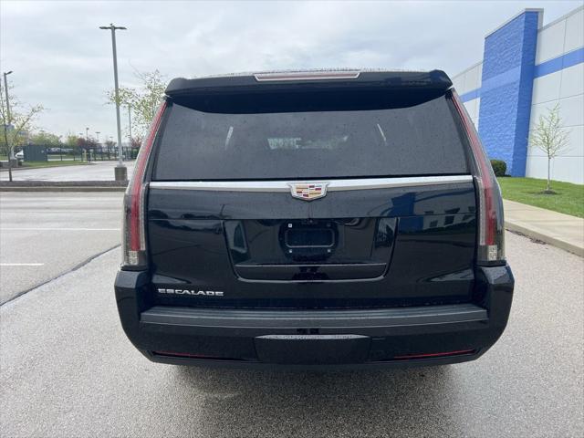 2020 Cadillac Escalade ESV 4WD Luxury