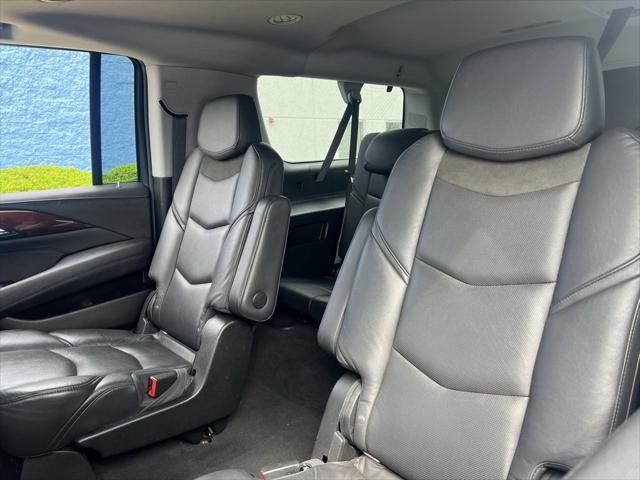 2020 Cadillac Escalade ESV 4WD Luxury