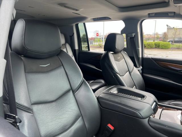 2020 Cadillac Escalade ESV 4WD Luxury