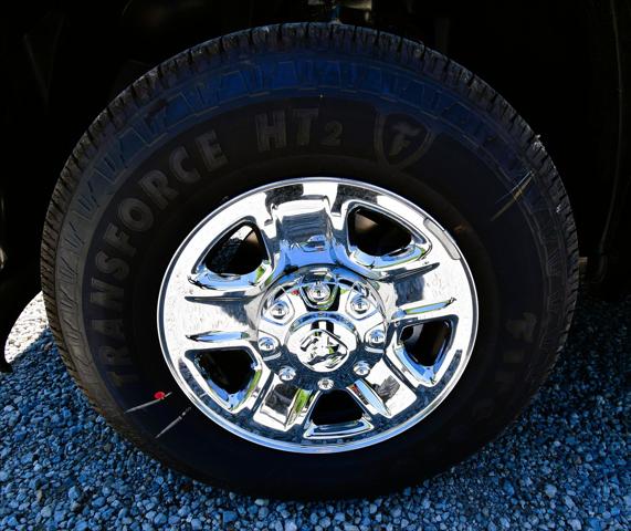 2025 Ram 2500 Tradesman Crew Cab 4x4 6'4" Box