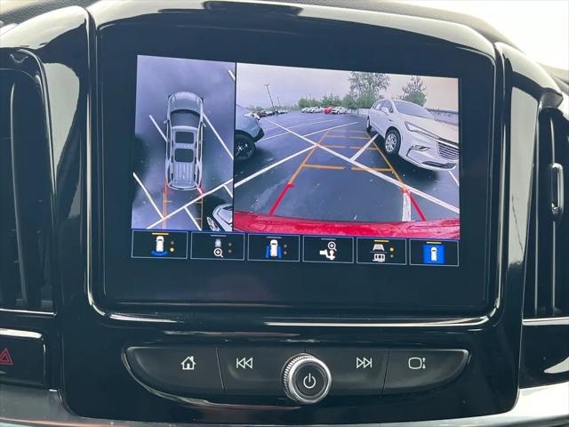 2023 Chevrolet Traverse AWD LT Leather