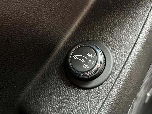 2023 Chevrolet Traverse AWD LT Leather