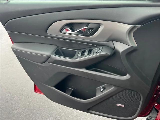 2023 Chevrolet Traverse AWD LT Leather