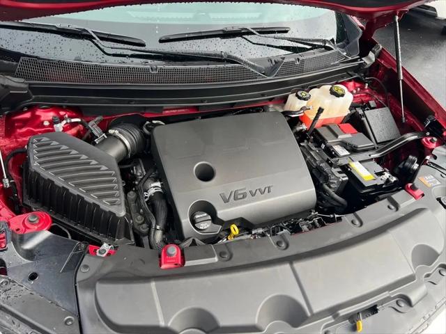 2023 Chevrolet Traverse AWD LT Leather