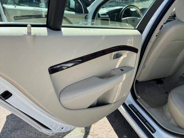 2015 Volvo S80 T6 Platinum