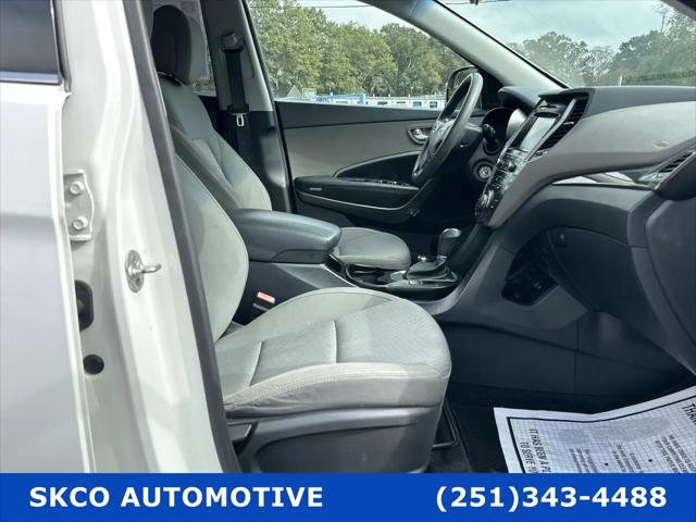 2018 Hyundai Santa Fe SE