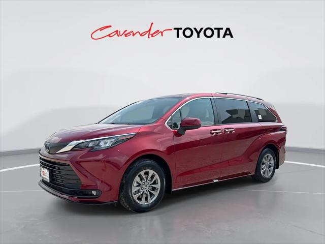 2025 Toyota Sienna XLE