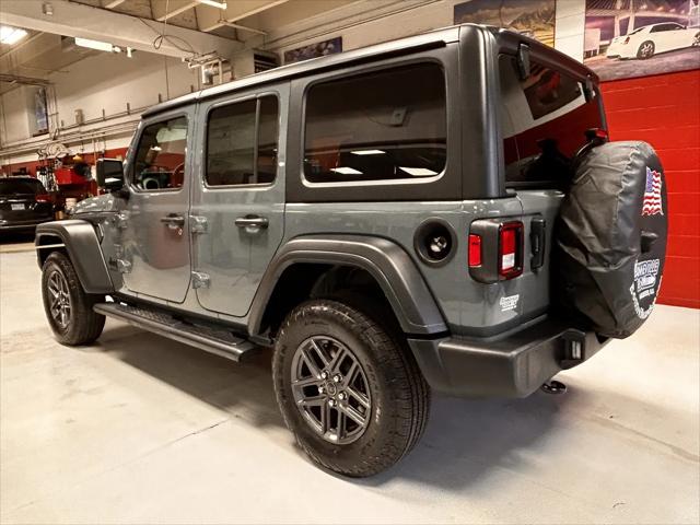 2025 Jeep Wrangler 4-Door Summit 4x4