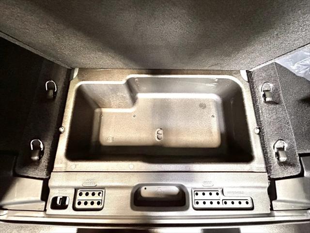 2025 Jeep Wrangler 4-Door Summit 4x4
