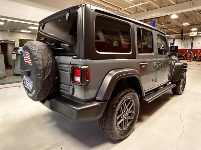 2025 Jeep Wrangler 4-Door Summit 4x4