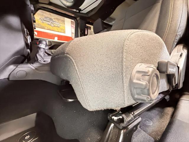 2025 Jeep Wrangler 4-Door Summit 4x4