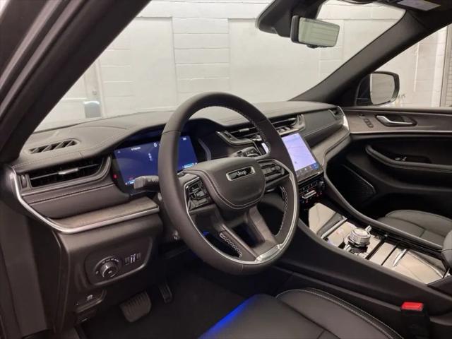 2025 Jeep Grand Cherokee L Overland 4x4
