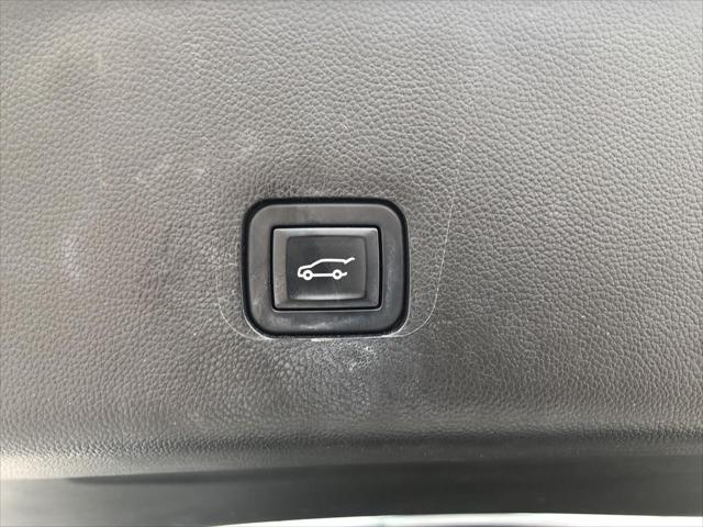 Used 2020 Chevrolet Traverse For Sale in Jackson, MI