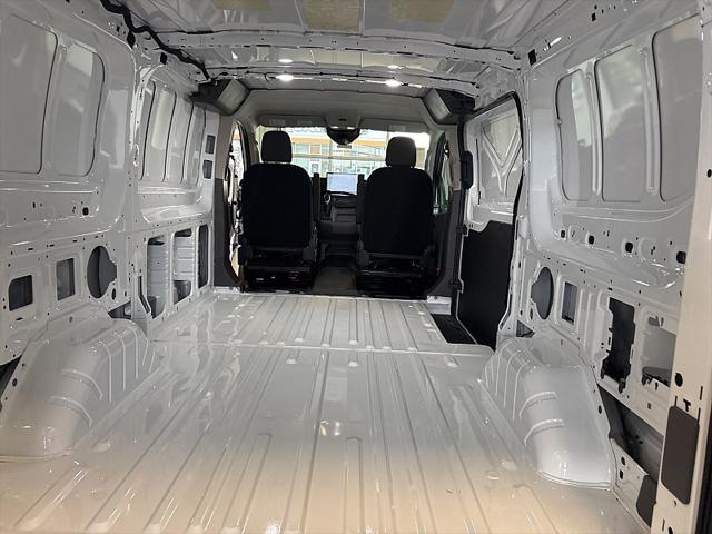 2025 Ford Transit Cargo Van Unknown