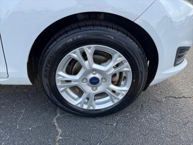 2014 Ford Fiesta SE