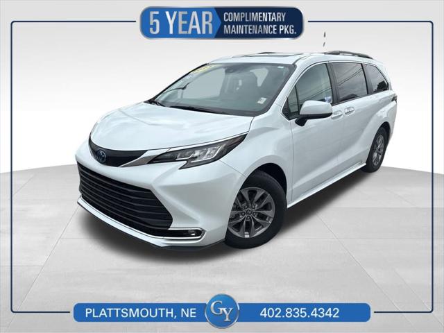 2023 Toyota Sienna XLE