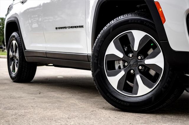 2025 Jeep Grand Cherokee Altitude 4x4