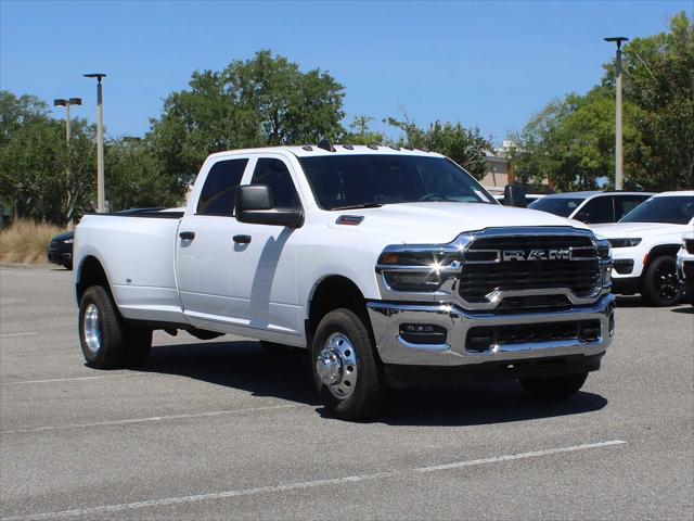 2025 RAM Ram 3500 RAM 3500 TRADESMAN CREW CAB 4X4 8 BOX