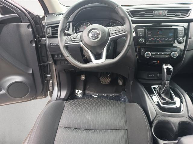 2020 Nissan Rogue SV FWD