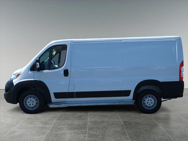 2023 RAM ProMaster 2500 Cargo Van Low Roof 136 WB