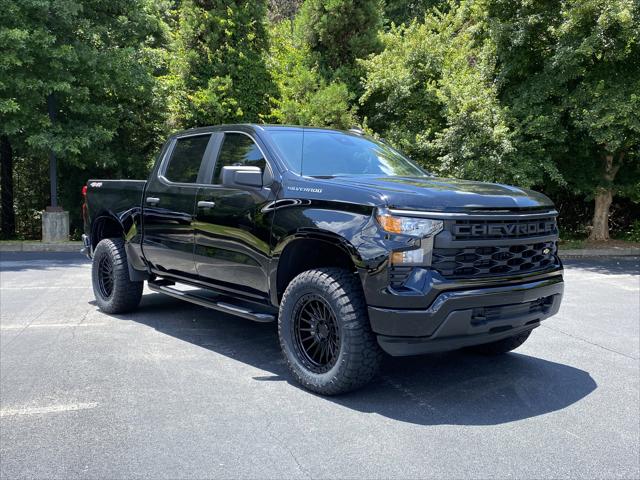 2024 Chevrolet Silverado 1500 4WD Crew Cab Short Bed Custom