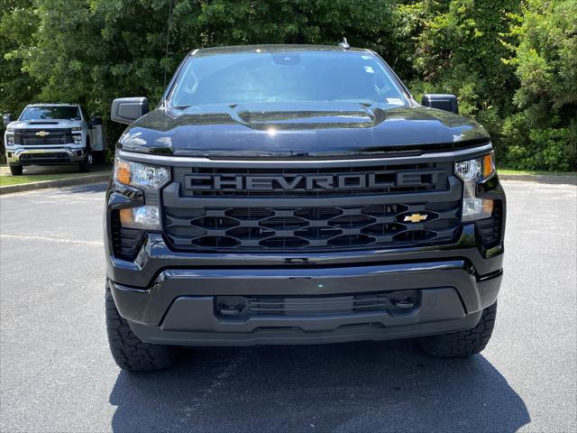 2024 Chevrolet Silverado 1500 4WD Crew Cab Short Bed Custom