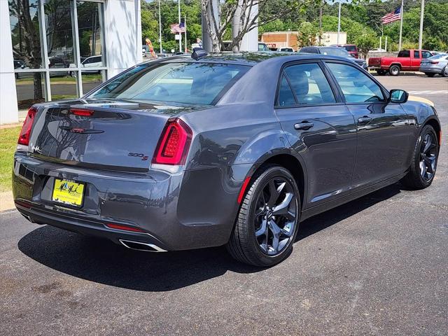 2023 Chrysler 300 300S