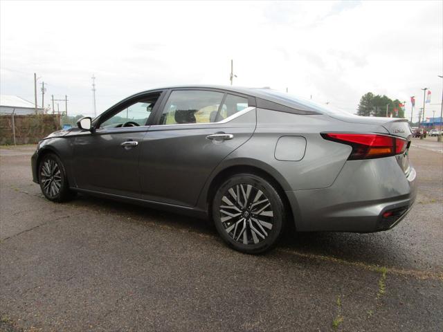 2023 Nissan Altima SV FWD