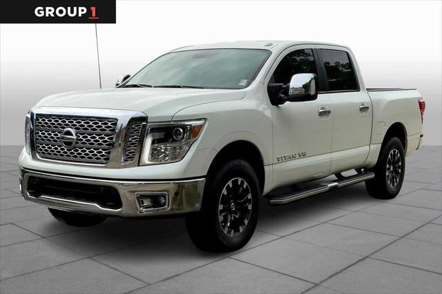 2019 Nissan TITAN SL