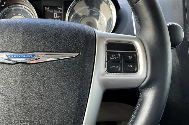 Used 2015 Chrysler Town & Country For Sale in Lubbock, TX