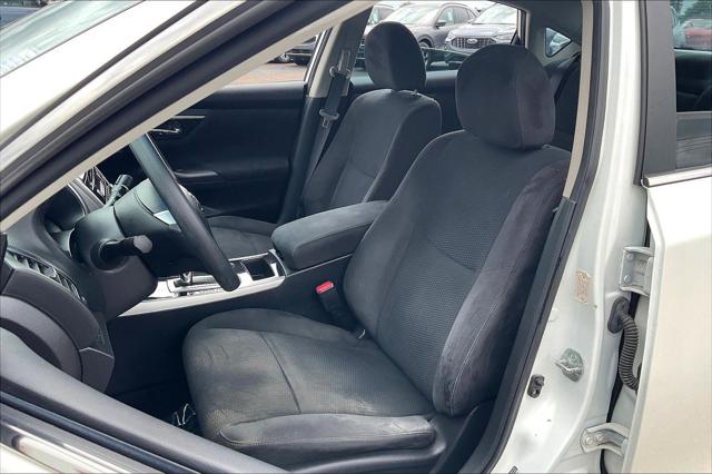 Used 2014 Nissan Altima For Sale in Olive Branch, MS
