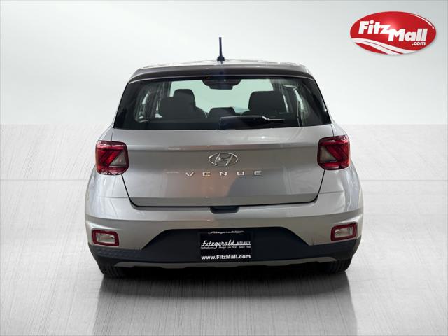 2024 Hyundai Venue SE