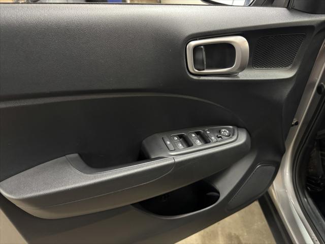 2024 Hyundai Venue SE