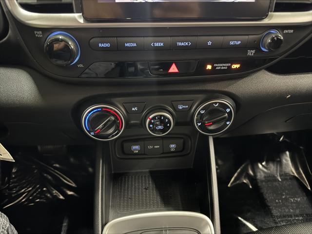 2024 Hyundai Venue SE